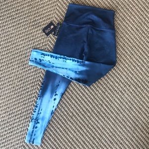 NEW Onzie Midi High Rise Tie Dye Legging